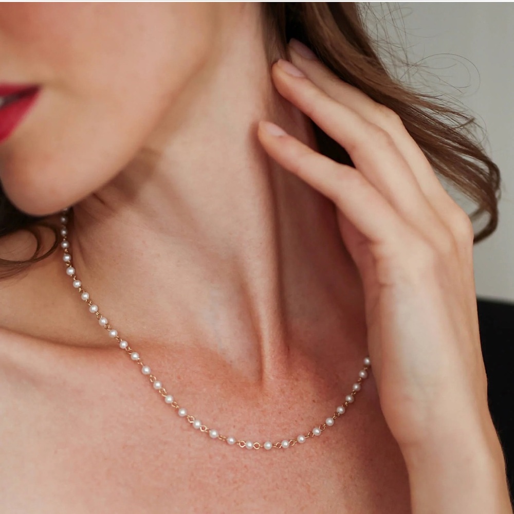 Gaâla Paris: Audrey Pearl Station Necklace